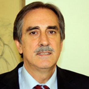 Gómez señala que la economía será capaz de generar entre 40.000 y 50.000 emp Gómez señala que la economía será capaz de generar entre 40.000 y 50.000 empleos netos en 2011