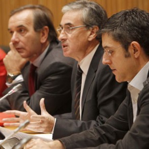 Jáuregui: El Gobierno ha hecho siempre la política adecuada Jáuregui: El Gobierno ha hecho siempre la política adecuada