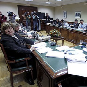 La Comisión del Pacto de Toledo aprueba sus recomendaciones sobre pensiones La Comisión del Pacto de Toledo aprueba sus recomendaciones sobre pensiones