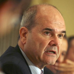 Manuel Chaves asegura que las reformas emprendidas por el Gobierno son lo más Manuel Chaves asegura que las reformas emprendidas por el Gobierno son lo más socialista que podemos hacer como partido para sacar a España de la crisis