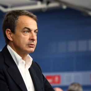 Zapatero: "Vamos a salir a ganar, más que por nosotros como partido, por el fut Zapatero: "Vamos a salir a ganar, más que por nosotros como partido, por el futuro de este país"