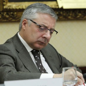Blanco: Algunos deberían pedir disculpas a Zapatero porque donde decían que Blanco: Algunos deberían pedir disculpas a Zapatero porque donde decían que había prejuicios ideológicos, lo que había era precaución y compromiso de cerrar las centrales nucleares que acababan su vida útil