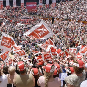 El PSOE se marca un pasodoble en Valencia El PSOE se marca un pasodoble en Valencia