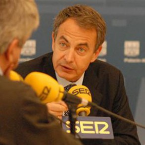 Rodríguez Zapatero: "El voto ha sido el gran instrumento para las conquistas so Rodríguez Zapatero: "El voto ha sido el gran instrumento para las conquistas sociales"