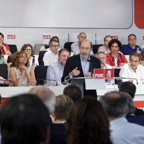 Los líderes regionales del PSOE expresan su apoyo a Rubalcaba Los líderes regionales del PSOE expresan su apoyo a Rubalcaba