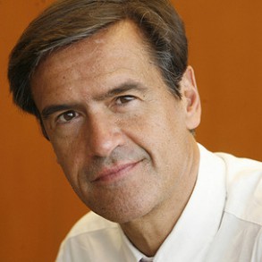 López Aguilar defiende reformas que evitan modelo con base en la especulación López Aguilar defiende reformas que evitan modelo con base en la especulación