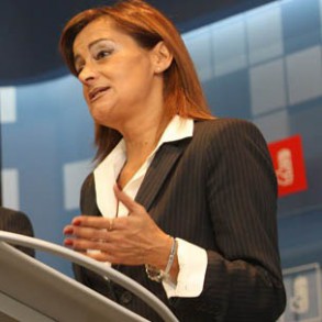 Carmela Silva: "Grecia y España tienen en común a una derecha cobarde e insoli Carmela Silva: "Grecia y España tienen en común a una derecha cobarde e insolidaria"