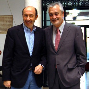 Rubalcaba acuerda con Griñán intensificar su presencia y su agenda en Andalucía a partir de septiembre "para conocer toda su realidad"
