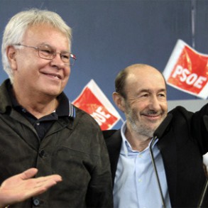 Rubalcaba: "Nos sentimos muy fuertes y vamos a ganar a la derecha" Rubalcaba: "Nos sentimos muy fuertes y vamos a ganar a la derecha"