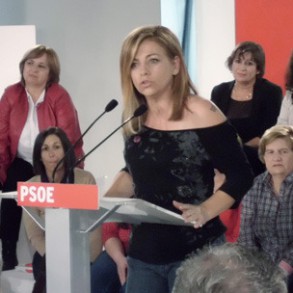 Valenciano:"La causa de la igualdad no es la causa de Mariano Rajoy" que "jamás Valenciano:"La causa de la igualdad no es la causa de Mariano Rajoy" que "jamás ha movido un dedo" por los derechos de las mujeres