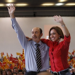 Rubalcaba denuncia la "lógica" del PP: "todo a favor mío, la crisis al servici Rubalcaba denuncia la "lógica" del PP: "todo a favor mío, la crisis al servicio del poder del PP"