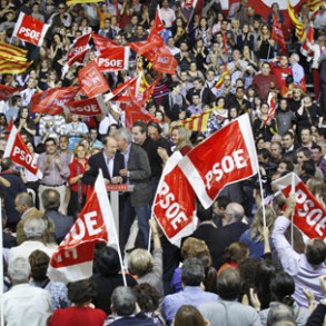 Rubalcaba ha recorrido 23.500 kilómetros y ha celebrado 41 actos en la campaña Rubalcaba ha recorrido 23.500 kilómetros y ha celebrado 41 actos en la campaña electoral