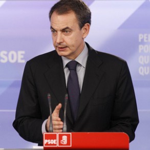 Zapatero propone la celebración de un congreso ordinario del PSOE para la prime Zapatero propone la celebración de un congreso ordinario del PSOE para la primera semana de febrero