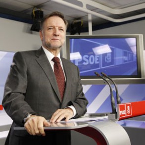 La Ejecutiva del PSOE propone que Rubalcaba sea presidente del Grupo Parlamentar La Ejecutiva del PSOE propone que Rubalcaba sea presidente del Grupo Parlamentario Socialista y Marcelino Iglesias portavoz en el Senado hasta la celebración del 38 Congreso