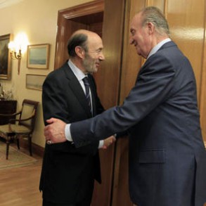 Rubalcaba traslada al Rey que el PSOE hará la oposición que a los socialistas Rubalcaba traslada al Rey que el PSOE hará la oposición que a los socialistas les hubiera gustado tener