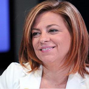 Elena Valenciano destaca que Rubalcaba marcó ayer en su discurso las líneas Elena Valenciano destaca que Rubalcaba marcó ayer en su discurso las líneas rojas en asuntos como la defensa del Estado del Bienestar o la reforma laboral