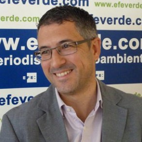 El PSOE insta al Gobierno a retirar el Real Decreto de moratoria en energías re El PSOE insta al Gobierno a retirar el Real Decreto de moratoria en energías renovables
