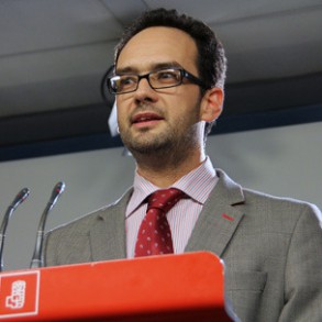 Antonio Hernando: "Muchos ciudadanos no entienden que el juez que ha perseguido Antonio Hernando: "Muchos ciudadanos no entienden que el juez que ha perseguido a los corruptos sea condenado"