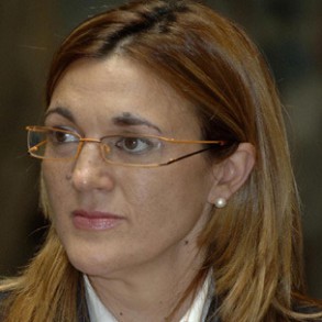 Soraya Rodríguez dice que los "cálculos electorales" del PP son los que genera Soraya Rodríguez dice que los "cálculos electorales" del PP son los que generan "situaciones" como la del déficit
