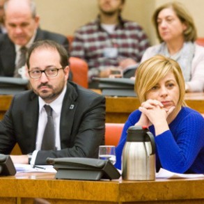 Elena Valenciano dibuja siete escenarios de entendimiento y seis de discrepancia Elena Valenciano dibuja siete escenarios de entendimiento y seis de discrepancia en política exterior
