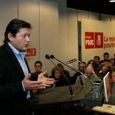 Javier Fernández: "Lo que diga Rajoy no es de fiar" Javier Fernández: "Lo que diga Rajoy no es de fiar"