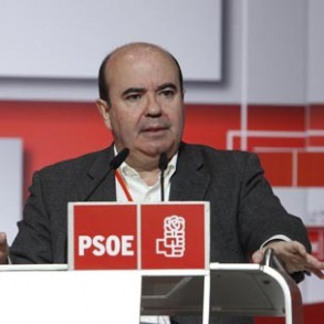 El Grupo Socialista vota la convalidación del real decreto-ley para el pago a l El Grupo Socialista vota la convalidación del real decreto-ley para el pago a los proveedores por responsabilidad