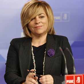 Valenciano: "En la flexibilización del objetivo del déficit, vamos a ayudar al Valenciano: "En la flexibilización del objetivo del déficit, vamos a ayudar al Gobierno"