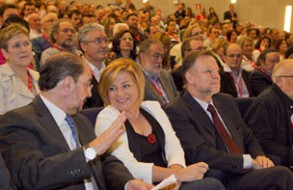Valenciano: "Rajoy pretende perdonar el fraude a los tramposos, pero los ciudada Valenciano: "Rajoy pretende perdonar el fraude a los tramposos, pero los ciudadanos no vamos a perdonar el fraude de Rajoy"