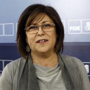 Marisol Pérez: "El PP ha dado un hachazo sin precedentes y un golpe casi mortal Marisol Pérez: "El PP ha dado un hachazo sin precedentes y un golpe casi mortal a la Cooperación"