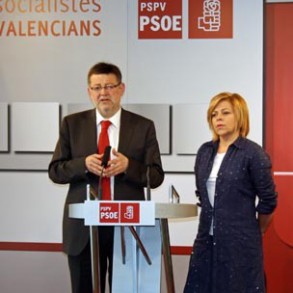 Elena Valenciano: "Decir que los recortes de Rajoy suponen un esfuerzo de solo u Elena Valenciano: "Decir que los recortes de Rajoy suponen un esfuerzo de solo unos euros es injusto y una burla para las familias"