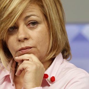 Valenciano denuncia que el Gobierno esté debilitando y empobreciendo a las fa Valenciano denuncia que el Gobierno esté debilitando y empobreciendo a las familias españolas, tras cada Consejo de Ministros