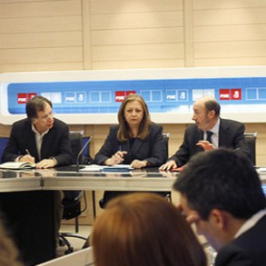 El PSOE señala que Rajoy está haciendo una demolición controlada de la educ El PSOE señala que Rajoy está haciendo una demolición controlada de la educación pública