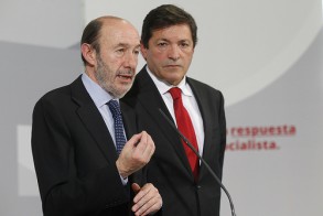 Caso Bankia: Rubalcaba advierte de que el PSOE no está dispuesto a que "las pé Caso Bankia: Rubalcaba advierte de que el PSOE no está dispuesto a que "las pérdidas se socialicen y los beneficios se privaticen"