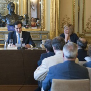 Elena Valenciano aboga por "un nuevo contubernio europeísta" Elena Valenciano aboga por "un nuevo contubernio europeísta"