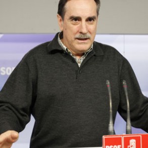 Valeriano Gómez dice que es una verdadera desgracia que todavía no haya co Valeriano Gómez dice que es una verdadera desgracia que todavía no haya comparecido el presidente del Gobierno