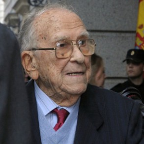 El PSOE expresa su profundo pesar por el fallecimiento de Santiago Carrillo, fig El PSOE expresa su profundo pesar por el fallecimiento de Santiago Carrillo, figura clave en la Transición democrática
