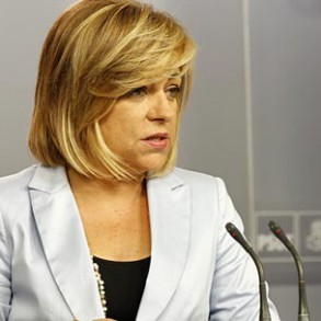 Valenciano: "Yo estaré esta tarde sentada en mi escaño del Congreso, que es do Valenciano: "Yo estaré esta tarde sentada en mi escaño del Congreso, que es donde me ha puesto la soberanía popular"
