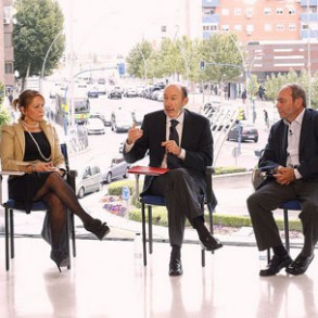 El PSOE propone evitar los desahucios mediante la renegociación de las condicio El PSOE propone evitar los desahucios mediante la renegociación de las condiciones del préstamo, tal y como hacen las empresas