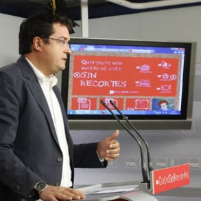 Óscar López: el voto gallego ayudará a frenar los recortes del PP en España Óscar López: el voto gallego ayudará a frenar los recortes del PP en España