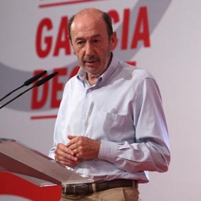 Rubalcaba: La austeridad que impone Rajoy recae siempre en los mismos y se convi Rubalcaba: La austeridad que impone Rajoy recae siempre en los mismos y se convierte en un "austericidio"