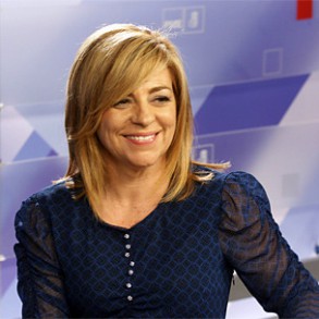 La Vicesecretaria General del PSOE y Vicepresidenta del PSE, Elena Valenciano, a La Vicesecretaria General del PSOE y Vicepresidenta del PSE, Elena Valenciano, asiste a la toma de posesión de la alcaldesa de Santiago de Chile, Carolina Tohá