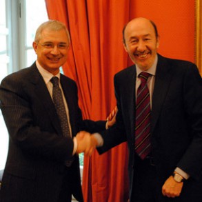 Rubalcaba y el Presidente de la Asamblea Nacional Francesa coinciden en la neces Rubalcaba y el Presidente de la Asamblea Nacional Francesa coinciden en la necesidad de que la UE agilice la puesta en marcha de políticas de crecimiento y empleo