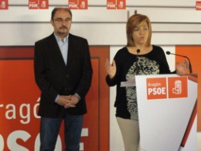 Elena Valenciano pide al PP que deje de jugar a la ceremonia de la confusión