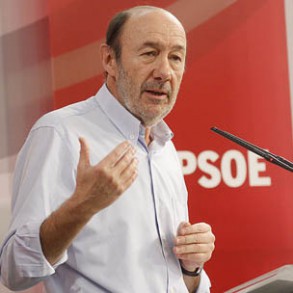 El PSOE propone un acuerdo político y social frente al desempleo El PSOE propone un acuerdo político y social frente al desempleo