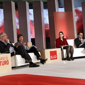 Los socialistas apuestan por políticas para estimular la economía y crear empl Los socialistas apuestan por políticas para estimular la economía y crear empleo frente a la austeridad