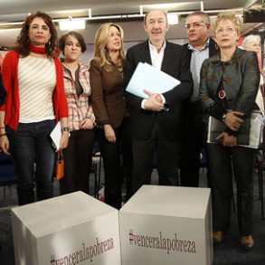 El PSOE llama a un "compromiso nacional" contra la pobreza a ayuntamientos, comu El PSOE llama a un "compromiso nacional" contra la pobreza a ayuntamientos, comunidades autónomas y Gobierno