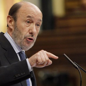 Rubalcaba a Rajoy:"Utilice la flexibilidad que nos va a dar la UE para crecer y Rubalcaba a Rajoy:"Utilice la flexibilidad que nos va a dar la UE para crecer y crear empleo"