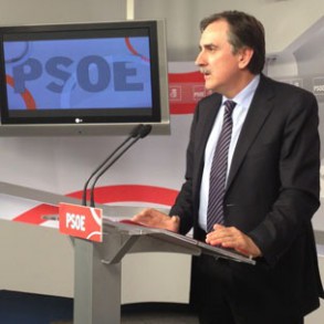 El PSOE dice que las medidas "decepcionantes" e "injustas" adoptadas hoy por el El PSOE dice que las medidas "decepcionantes" e "injustas" adoptadas hoy por el Consejo de Ministros, son el reconocimiento del gran fracaso del Gobierno