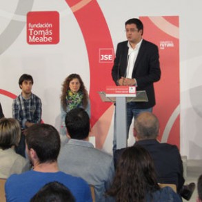 Óscar López: El Gobierno tiene que escuchar las propuestas del PSOE porque la Óscar López: El Gobierno tiene que escuchar las propuestas del PSOE porque la prioridad es llegar a acuerdos para crear empleo