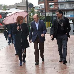 Rubalcaba avisa al Gobierno de que la revisión del Concordato será "una posici Rubalcaba avisa al Gobierno de que la revisión del Concordato será "una posición irreversible" del PSOE si siguen adelante con la reforma educativa y del aborto